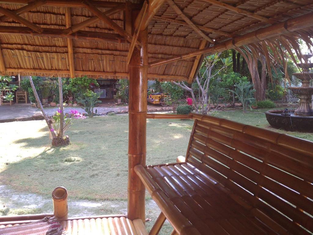 Ban Sabai Sabai Guest House Kanchanaburi Chambre photo