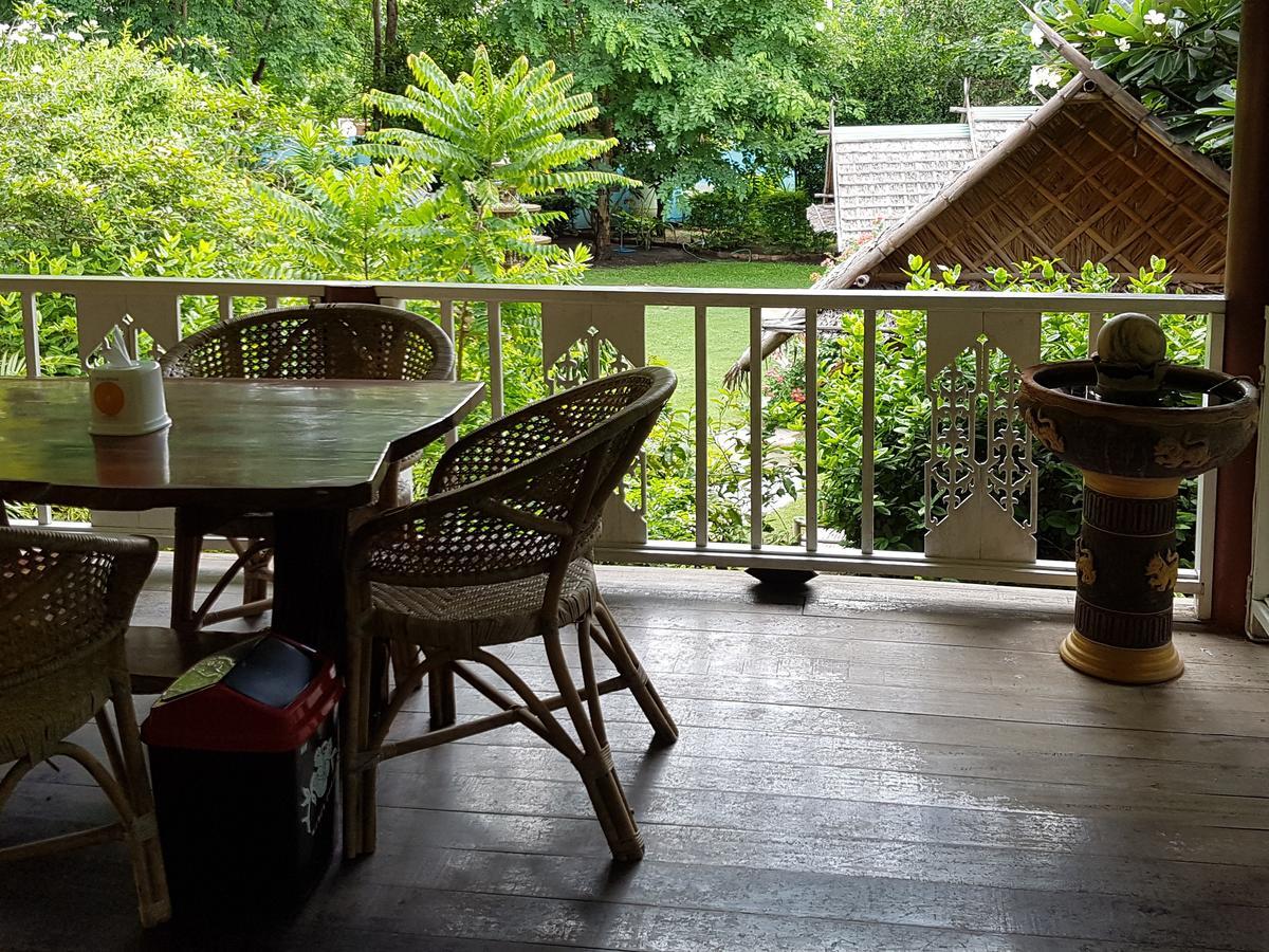 Ban Sabai Sabai Guest House Kanchanaburi Extérieur photo